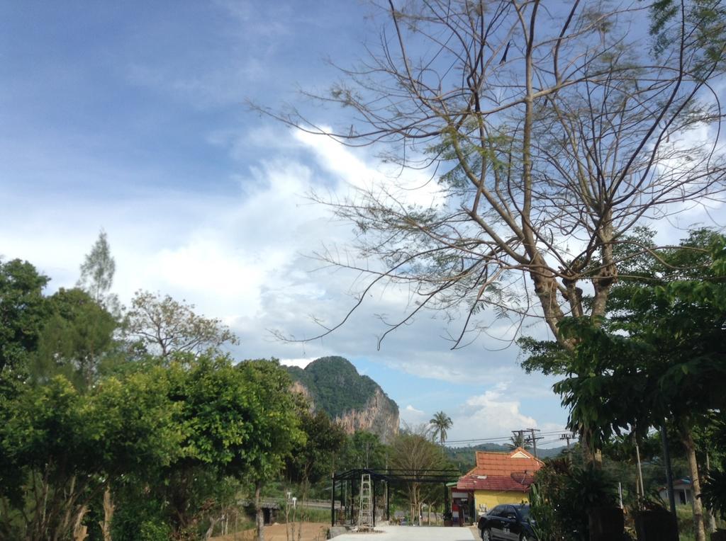 Naka Mountain View Resort Ao Nang Buitenkant foto