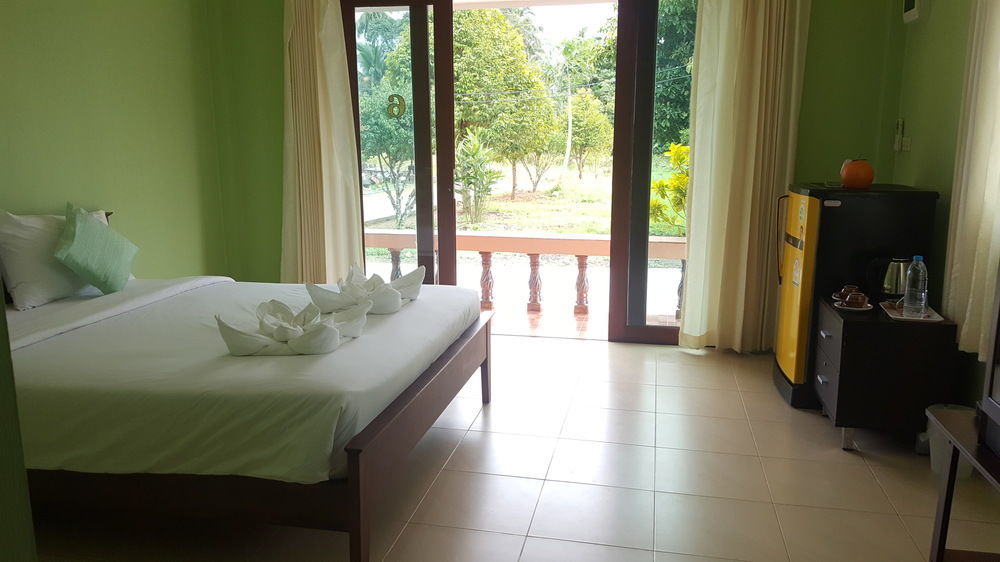 Naka Mountain View Resort Ao Nang Buitenkant foto
