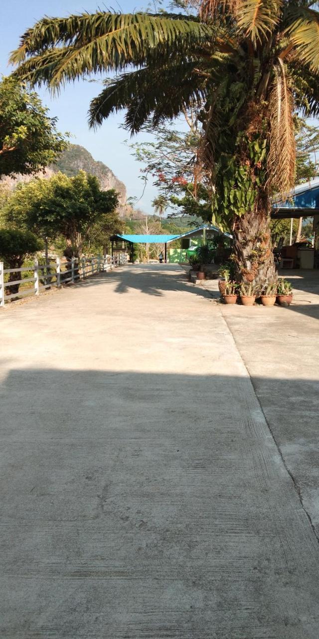 Naka Mountain View Resort Ao Nang Buitenkant foto